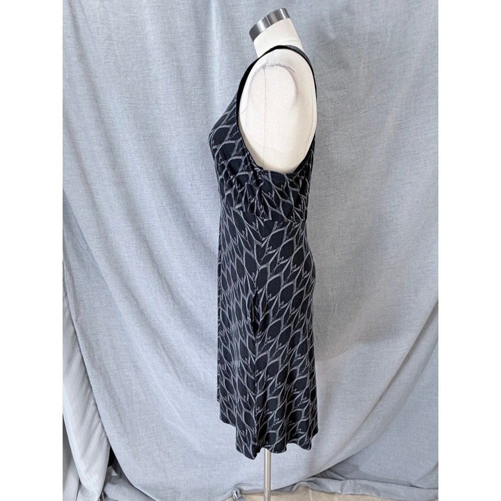 The North Face Charcoal Geometric Ikat Racerback Pocket Dress L Casual Travel - Picture 8 of 13